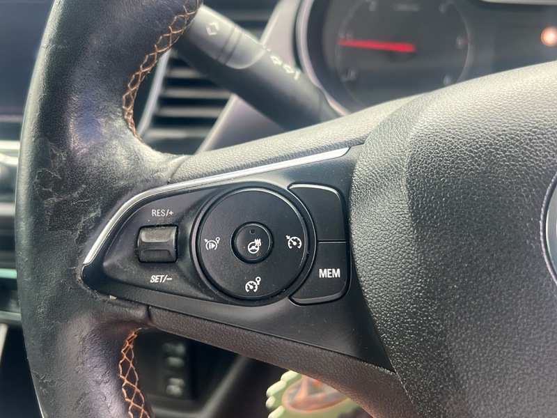 Used Vauxhall Crossland X 2018 for sale - 76836760: Photo 17