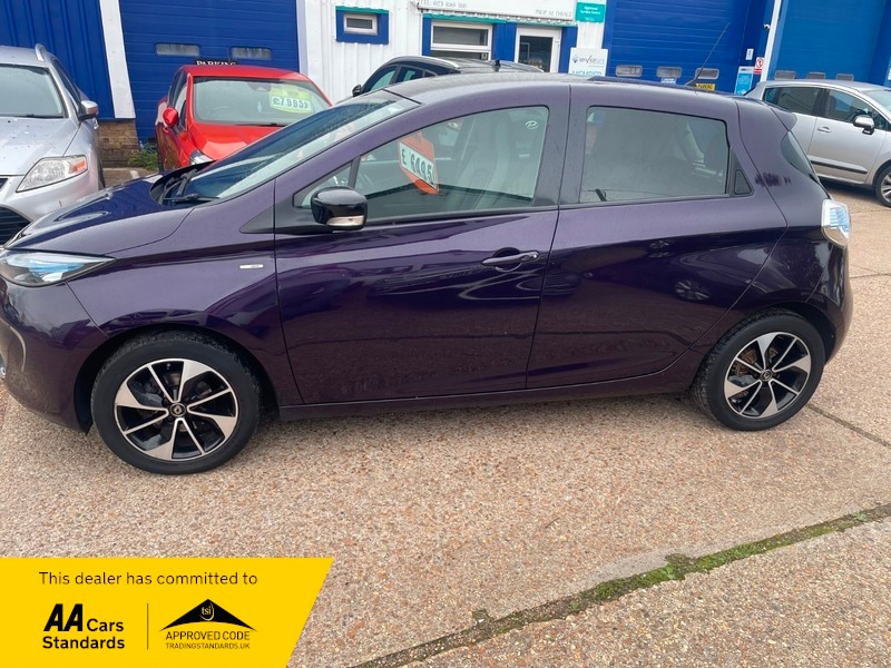 Used Renault Zoe 2019 for sale - 76699058: Photo 24