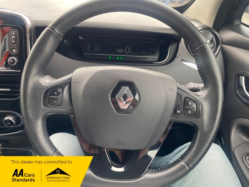 Used Renault Zoe 2019 for sale - 76699058: Photo 4