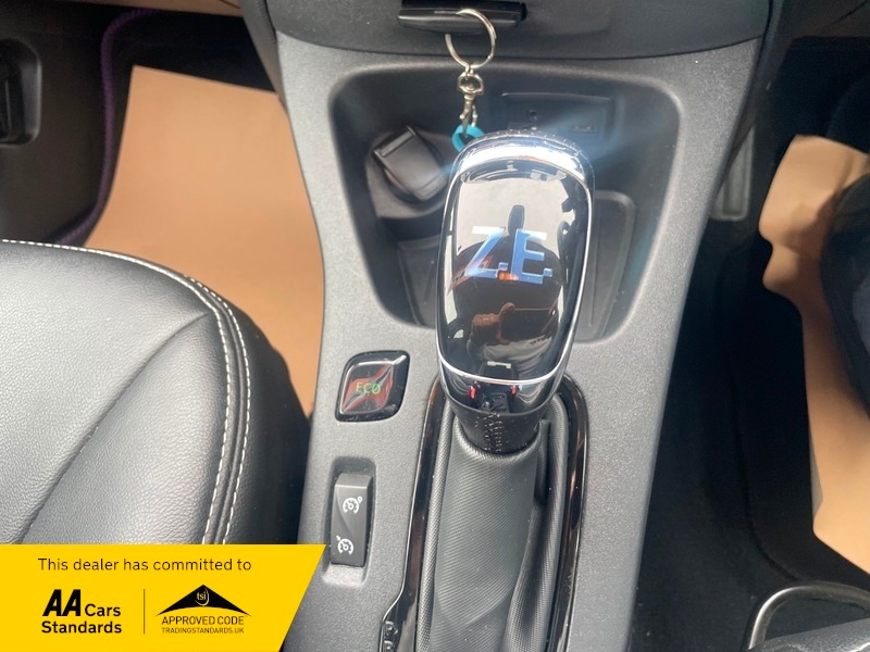 Used Renault Zoe 2019 for sale - 76699058: Photo 8