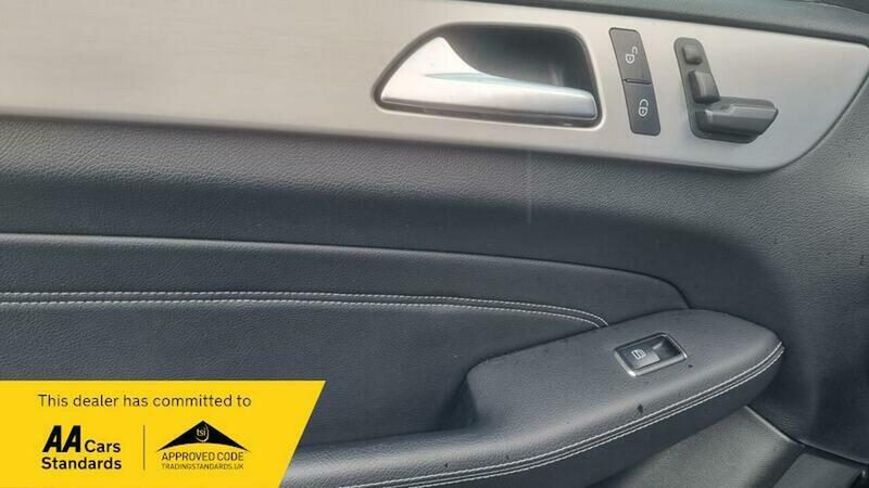 Used Mercedes-Benz M Class 2013 for sale - 76665909: Photo 8