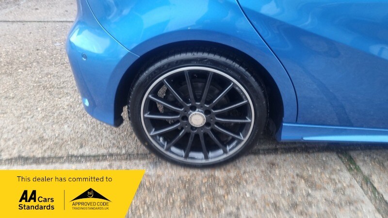 Used Mercedes-Benz A-Class 2016 for sale - 76547396: Photo 11