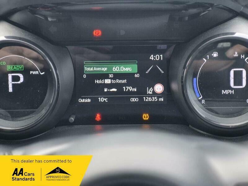 Used Toyota Yaris 2020 for sale - 77342383: Photo 21