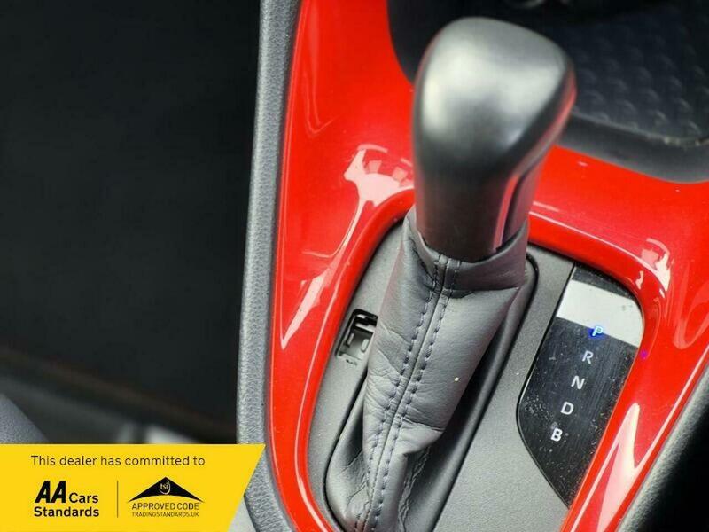 Used Toyota Yaris 2020 for sale - 77342383: Photo 24