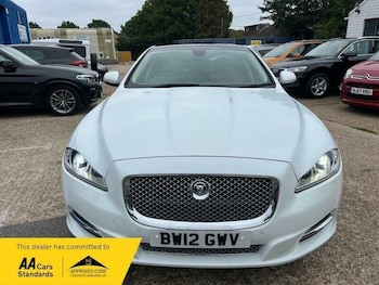 Used Jaguar XJ  for sale - 75560405: Photo