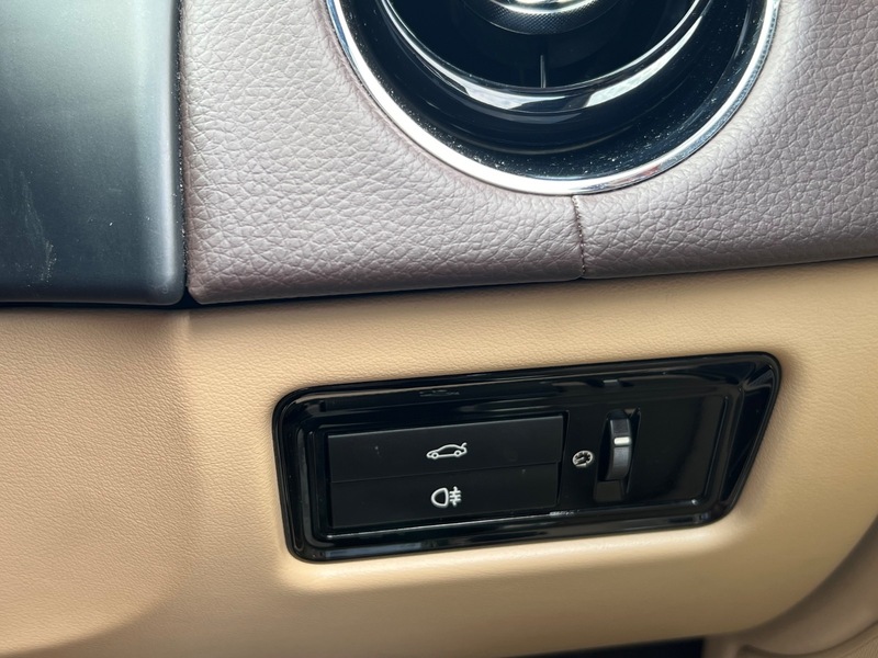 Used Jaguar XJ 2012 for sale - 78056840: Photo 19