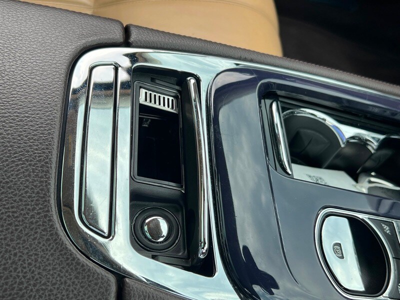 Used Jaguar XJ 2012 for sale - 78056840: Photo 26