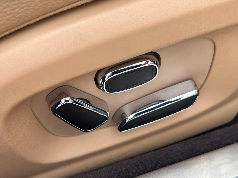 Used Jaguar XJ 2012 for sale - 78056840: Photo 32