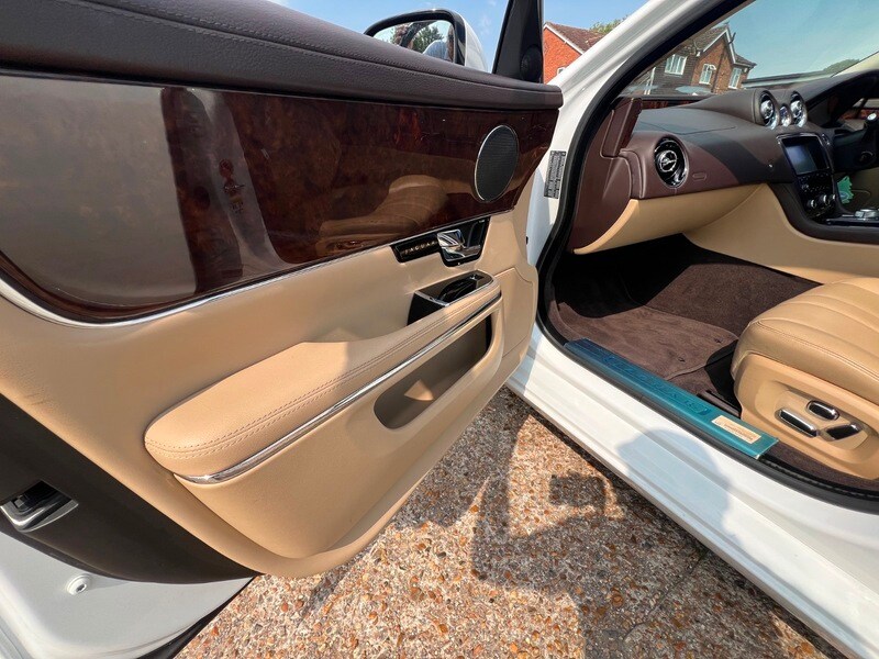 Used Jaguar XJ 2012 for sale - 78056840: Photo 39