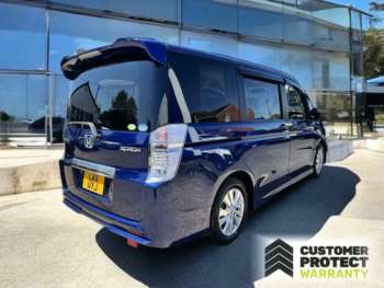 Used Honda Stepwagon  for sale - 75265431: Photo