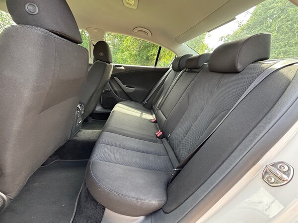 Used Volkswagen Passat 2010 for sale - 75120863: Photo 7