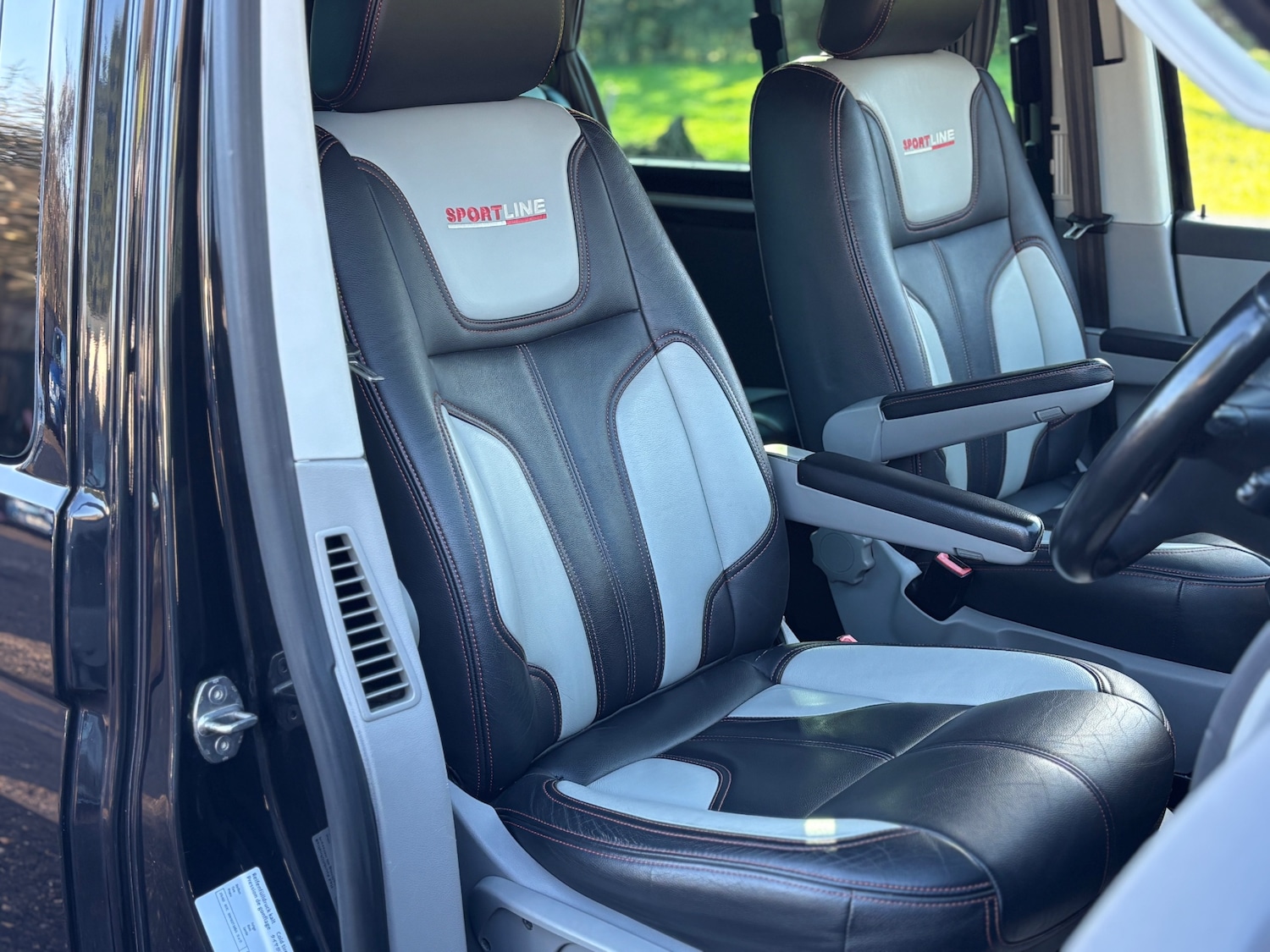 Used Volkswagen Transporter 2012 for sale - 77003158: Photo 17