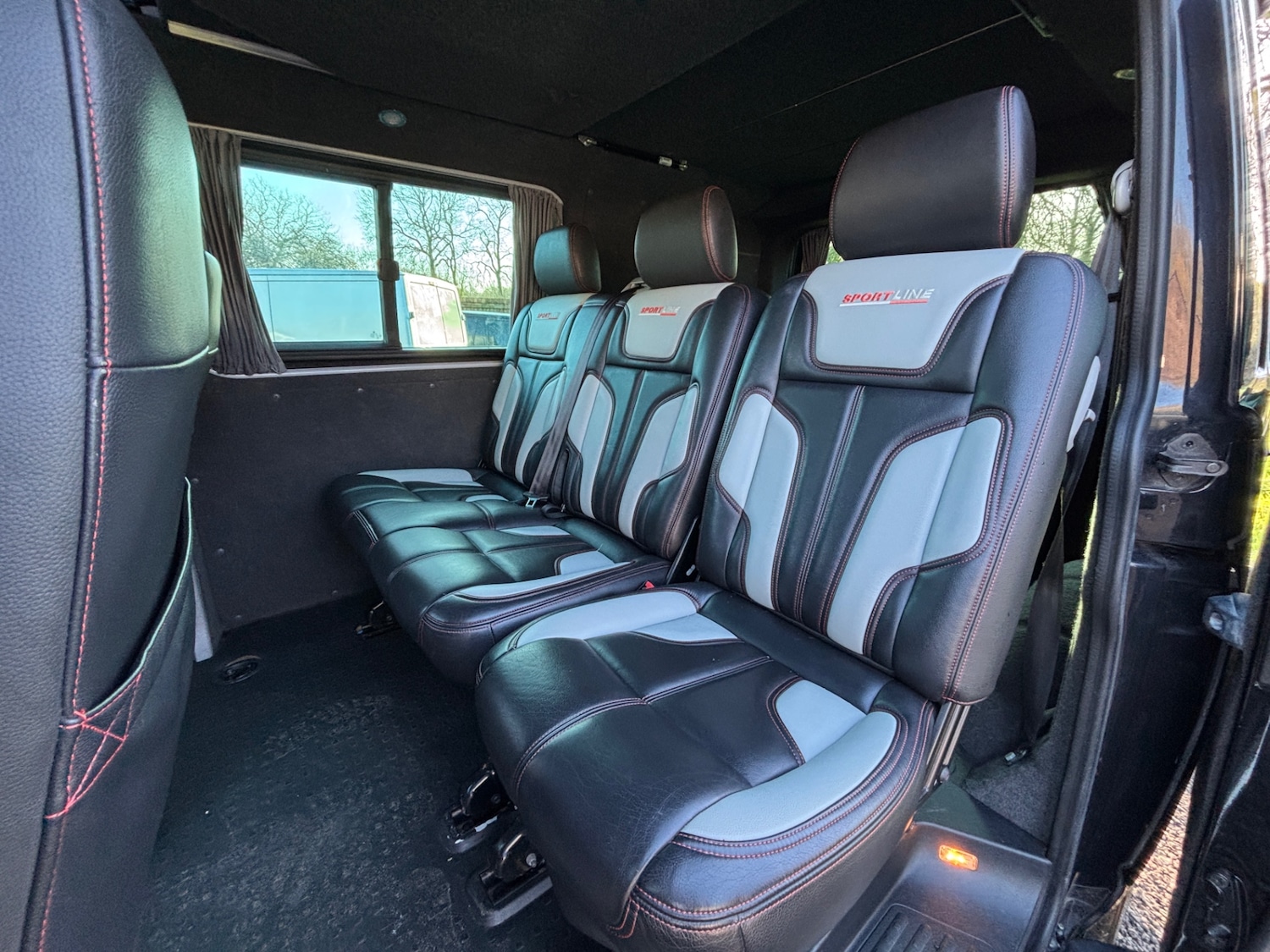 Used Volkswagen Transporter 2012 for sale - 77003158: Photo 4