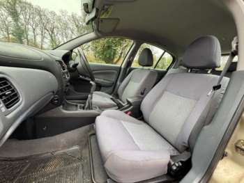 Used Nissan Almera 2004 for sale - 74165466: Photo