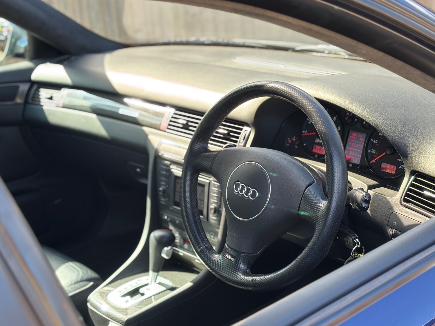 Used Audi RS6 2005 for sale - 78027120: Photo 4