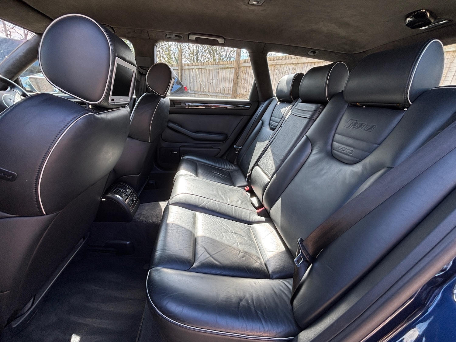 Used Audi RS6 2005 for sale - 78027120: Photo 8