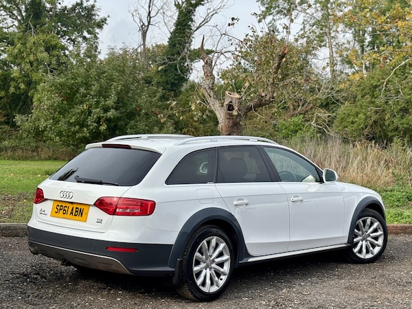 Used Audi A4 Allroad 2011 for sale - 76142849: Photo 7