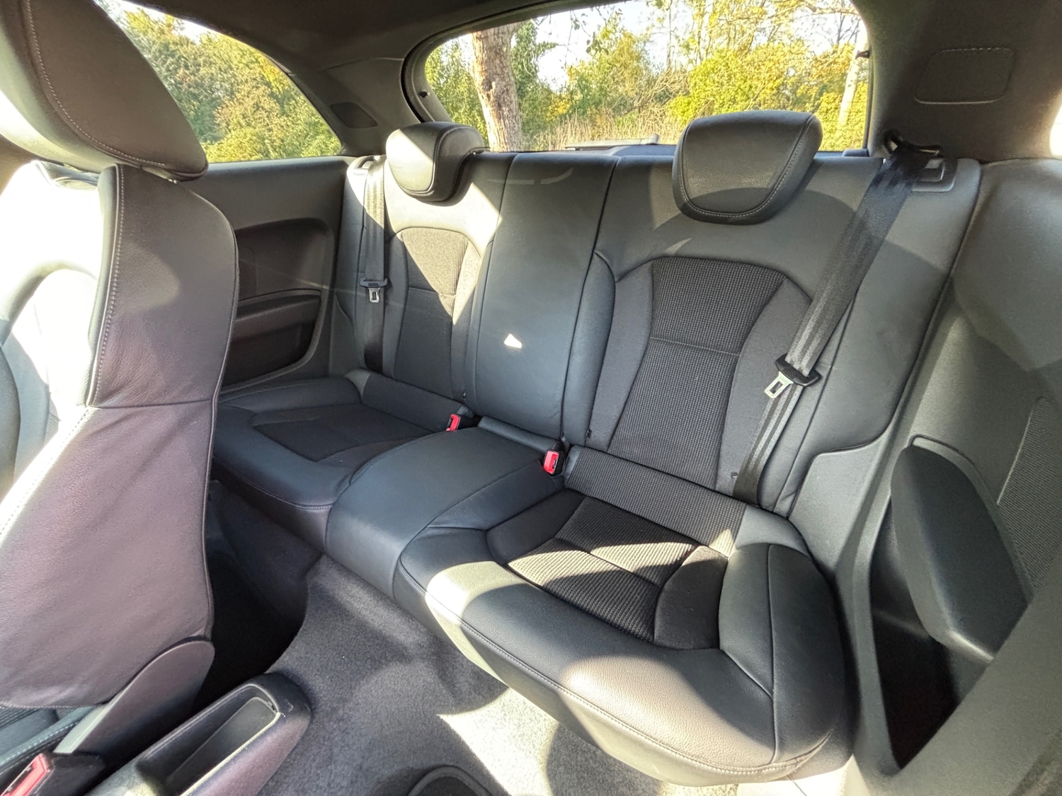 Used Audi A1 2012 for sale - 76340693: Photo 6