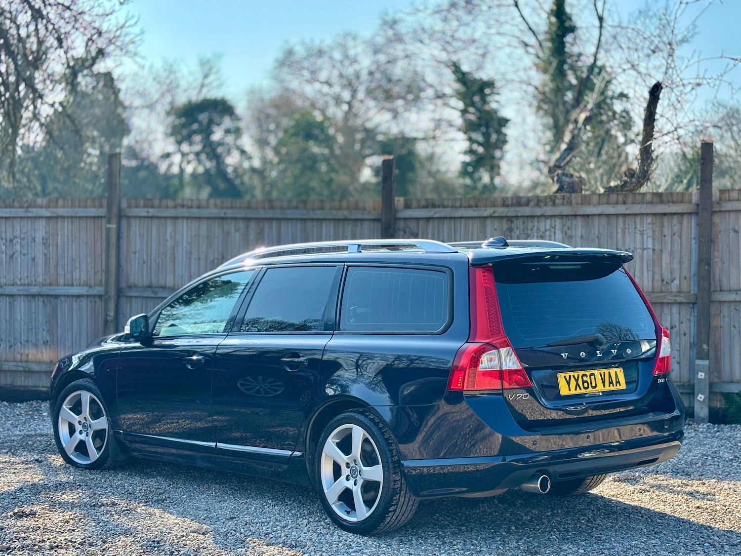 Used Volvo V70 2010 for sale - 77745120: Photo 9