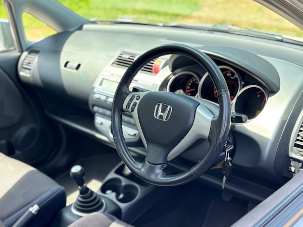 Used Honda Jazz 2005 for sale - 75145288: Photo 4