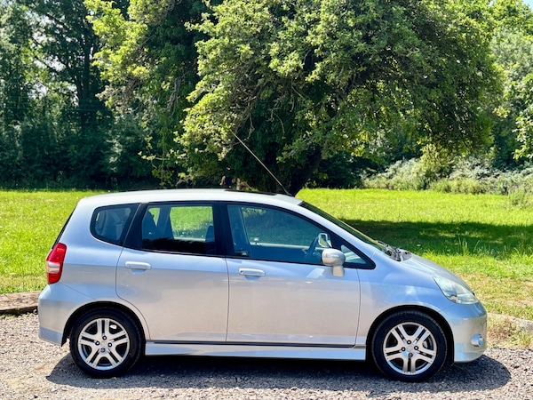 Used Honda Jazz 2005 for sale - 75145288: Photo 5