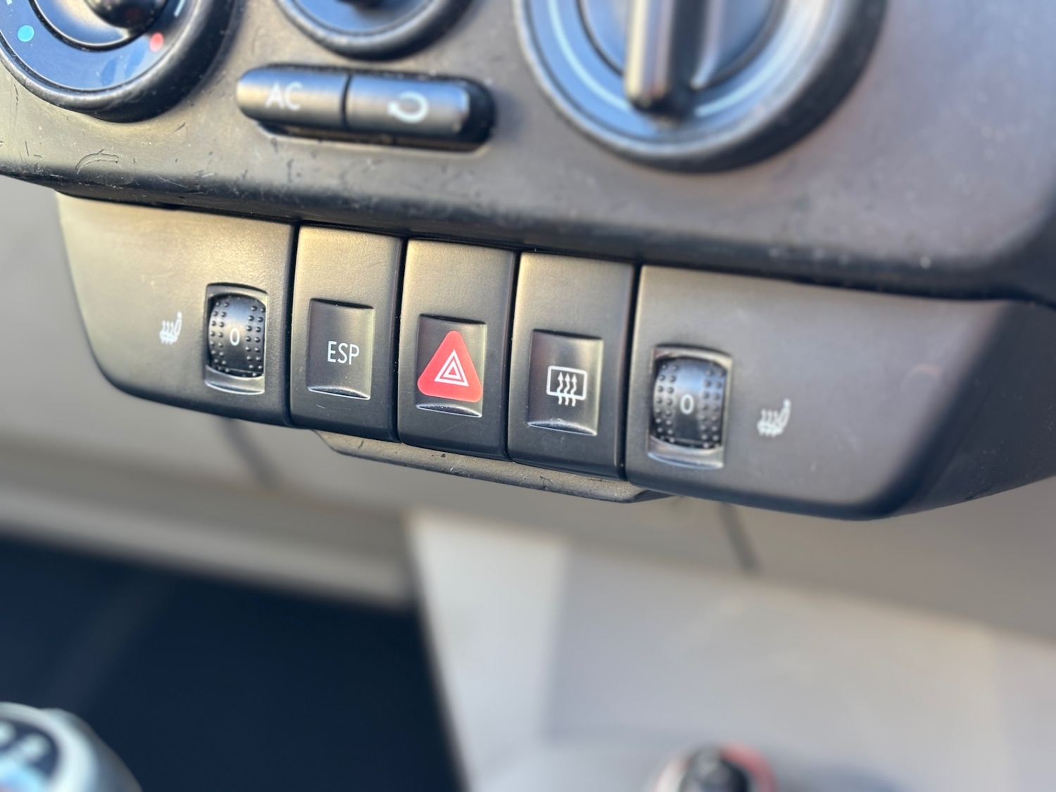 Used Volkswagen Beetle 2003 for sale - 77931686: Photo 13