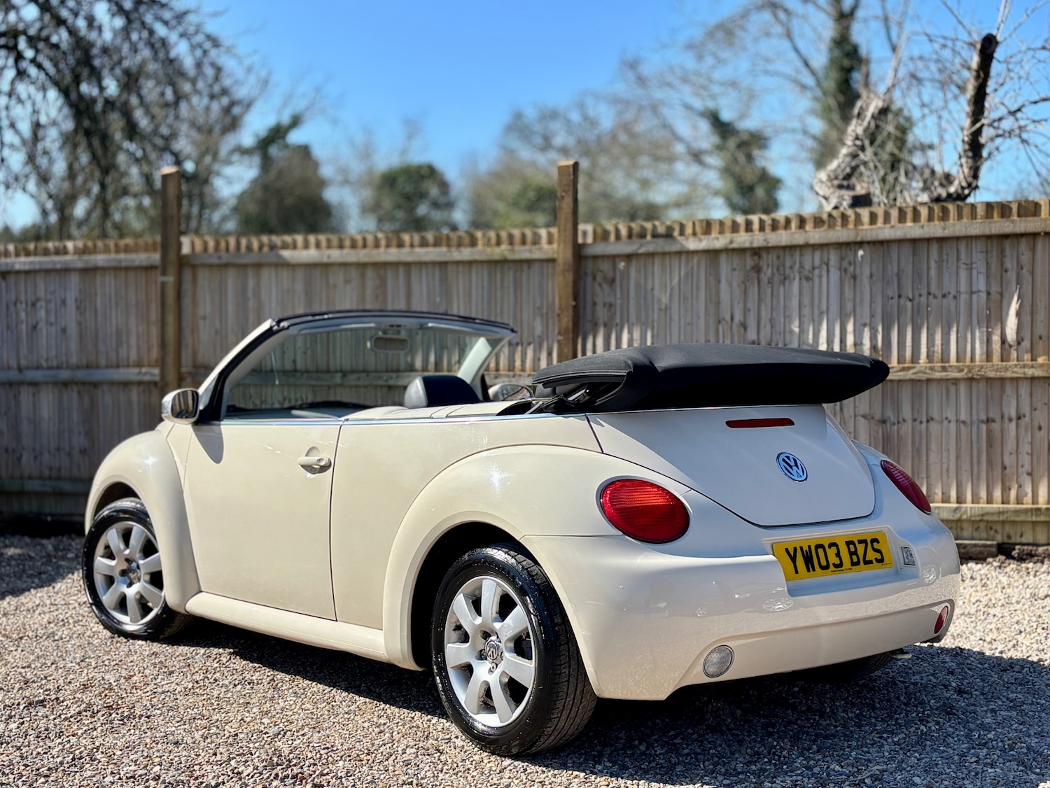 Used Volkswagen Beetle 2003 for sale - 77931686: Photo 9