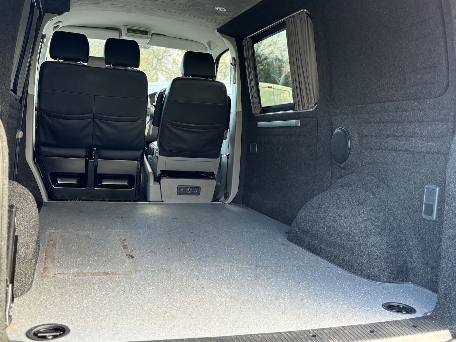 Used Volkswagen Transporter 2014 for sale - 76778436: Photo 12