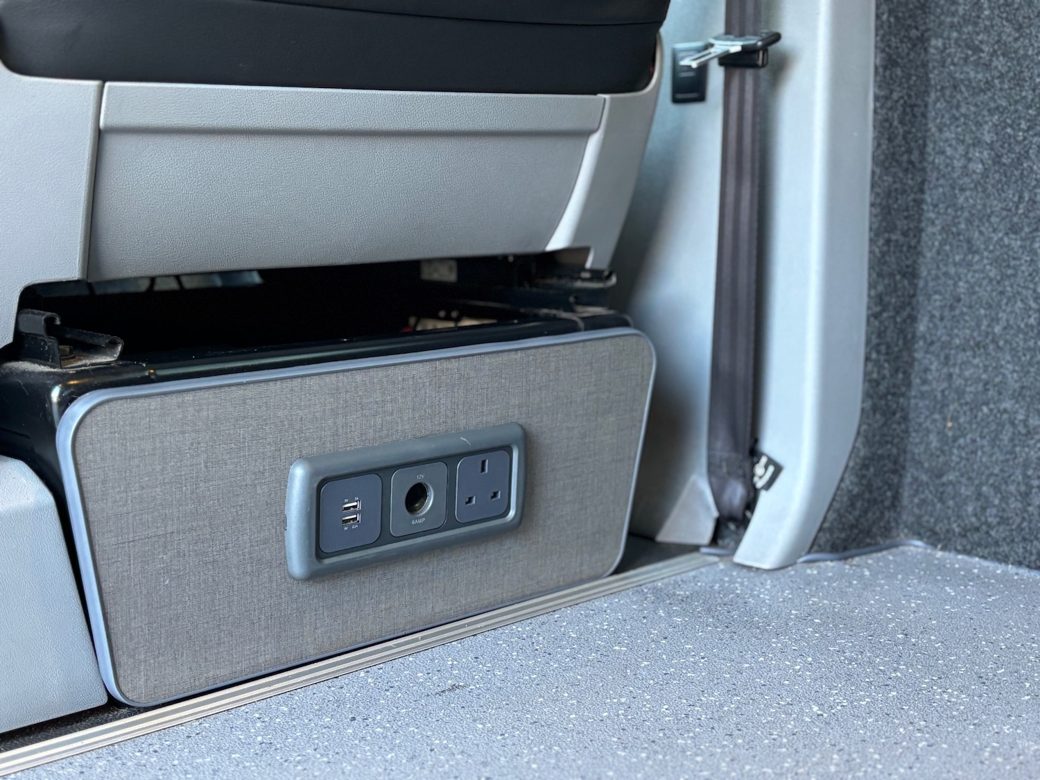 Used Volkswagen Transporter 2014 for sale - 76778436: Photo 16