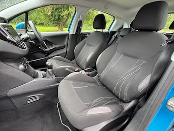 Used Peugeot 208 2012 for sale - 75044302: Photo