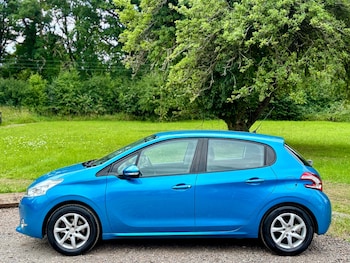 Used Peugeot 208 2012 for sale - 75044302: Photo
