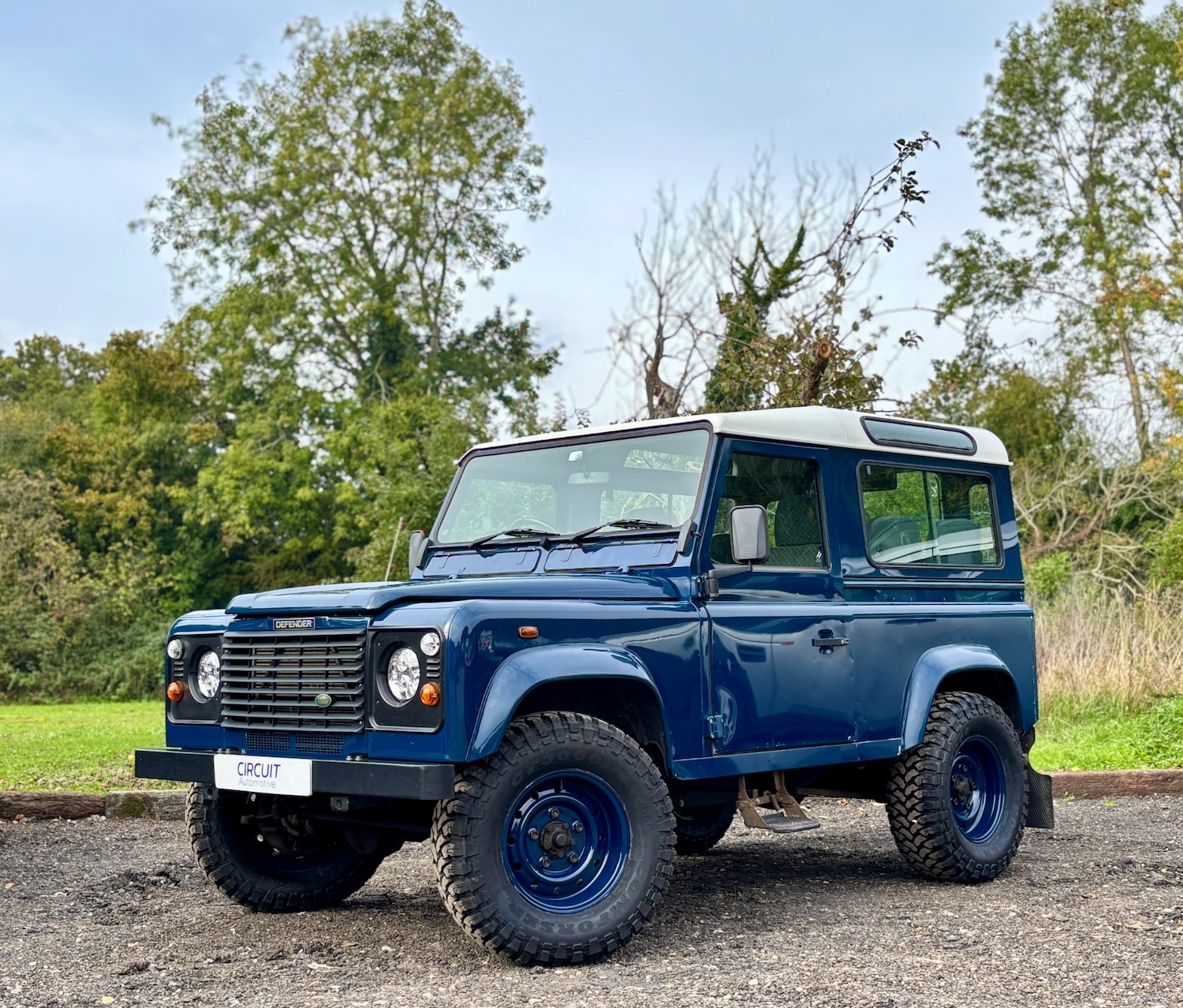 Used Land Rover Defender 1999 for sale - 76142700: Photo 18