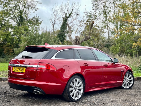 Used Jaguar XF 2013 for sale - 76207394: Photo 7