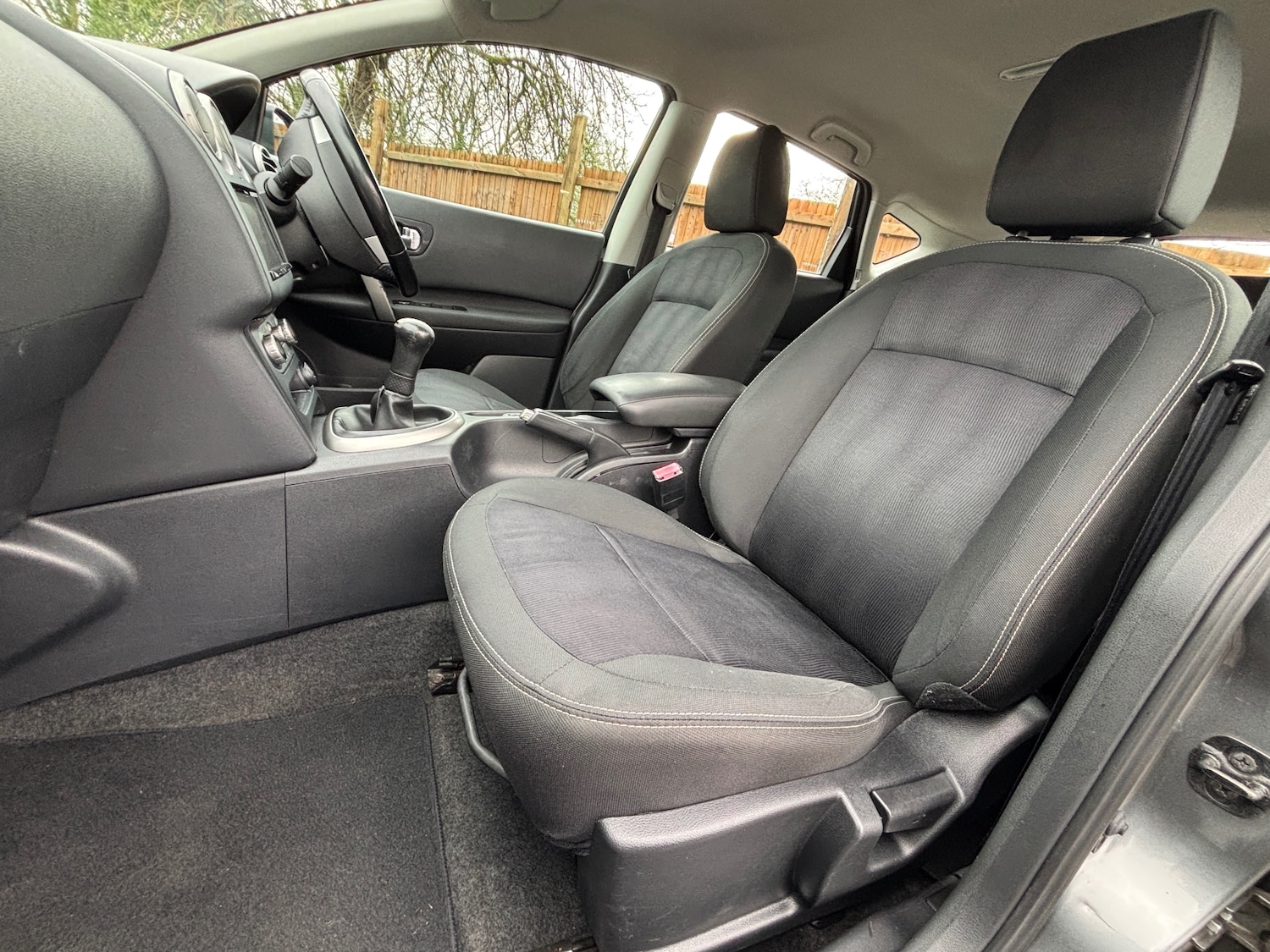 Used Nissan Qashqai 2011 for sale - 77337689: Photo 2