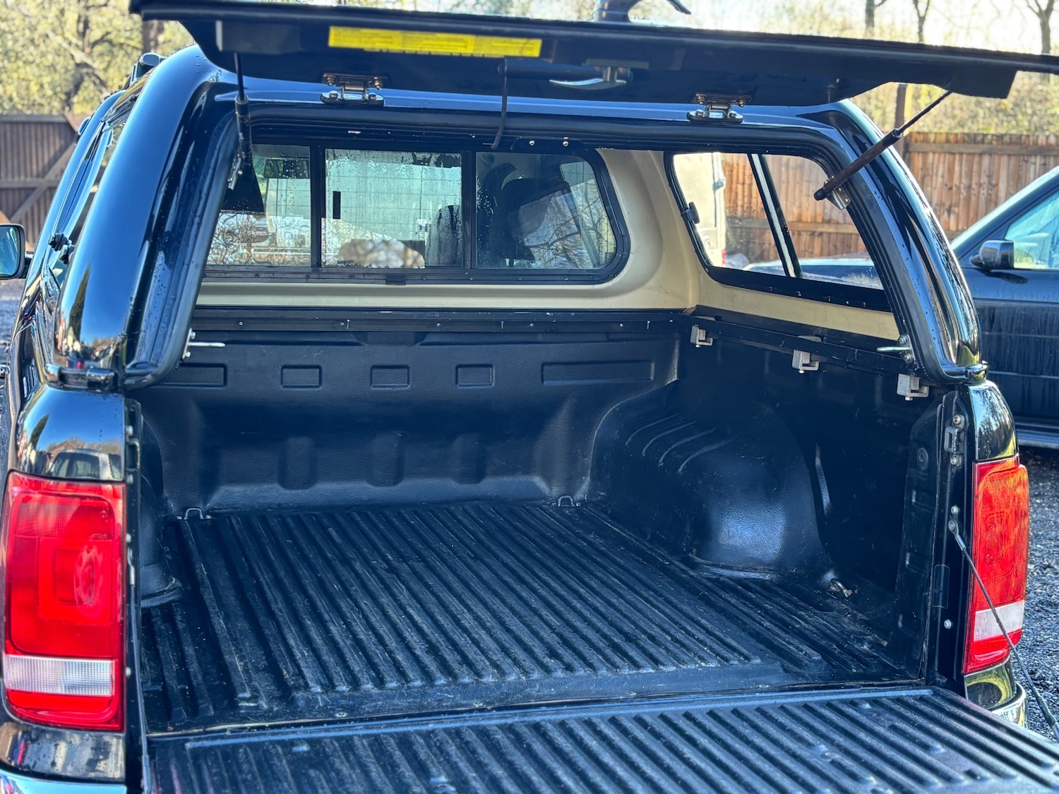 Used Volkswagen Amarok 2013 for sale - 77195802: Photo 14