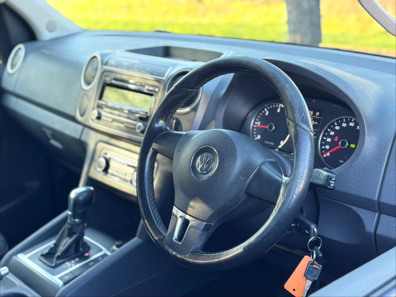 Used Volkswagen Amarok 2013 for sale - 77195802: Photo 4