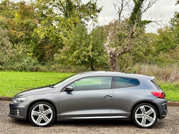 Used Volkswagen Scirocco 2015 for sale - 76309705: Photo