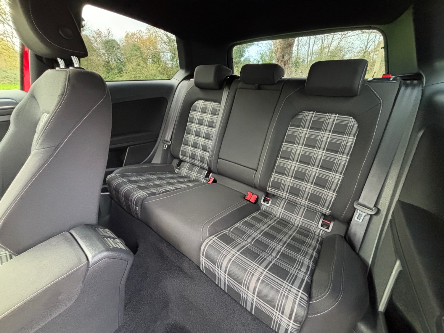 Used Volkswagen Golf 2017 for sale - 76693496: Photo 6