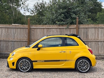 Used Abarth 595 2016 for sale - 79446450: Photo