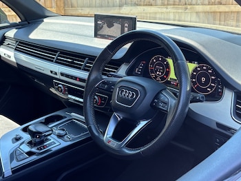 Used Audi Q7 2016 for sale - 78421081: Photo