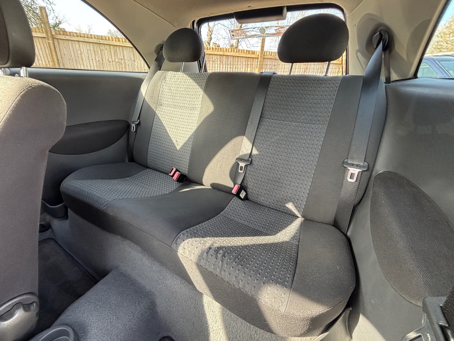 Used Vauxhall Corsa 2004 for sale - 77662718: Photo 6