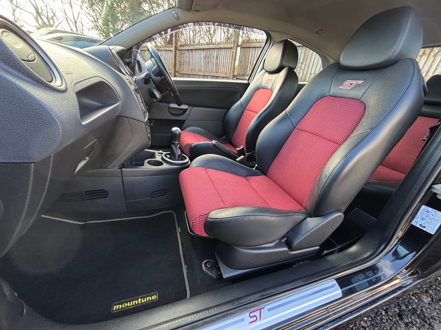 Used Ford Fiesta 2007 for sale - 77350752: Photo 2