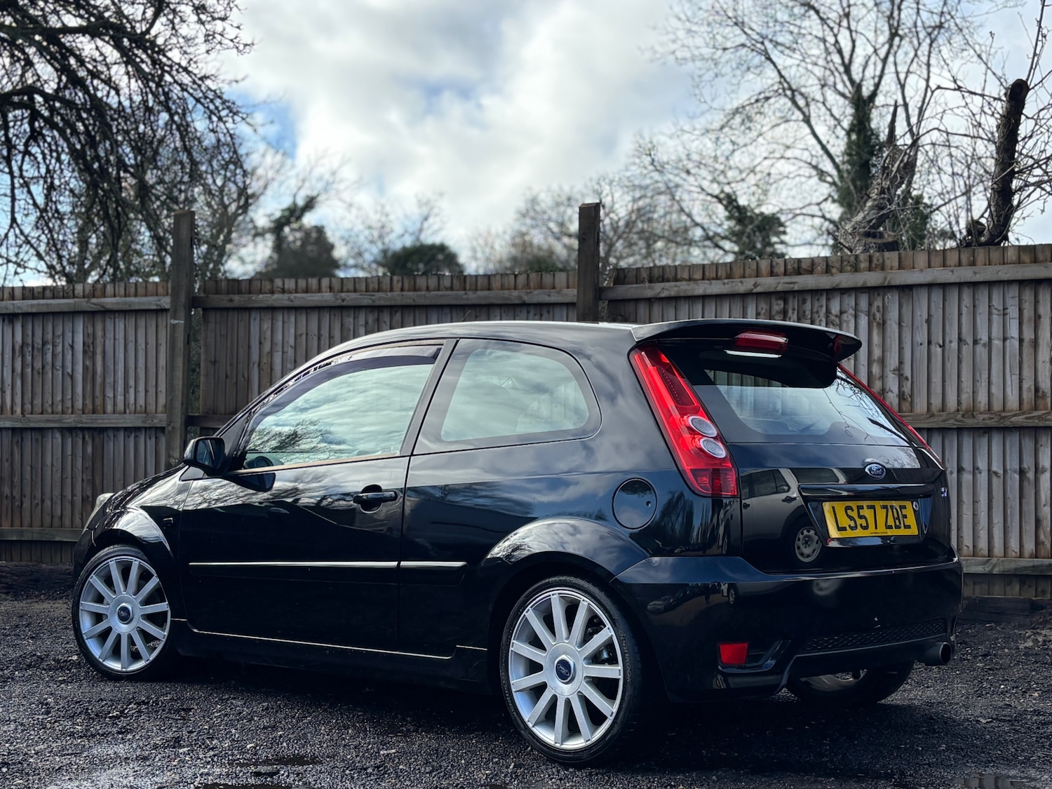 Used Ford Fiesta 2007 for sale - 77350752: Photo 9