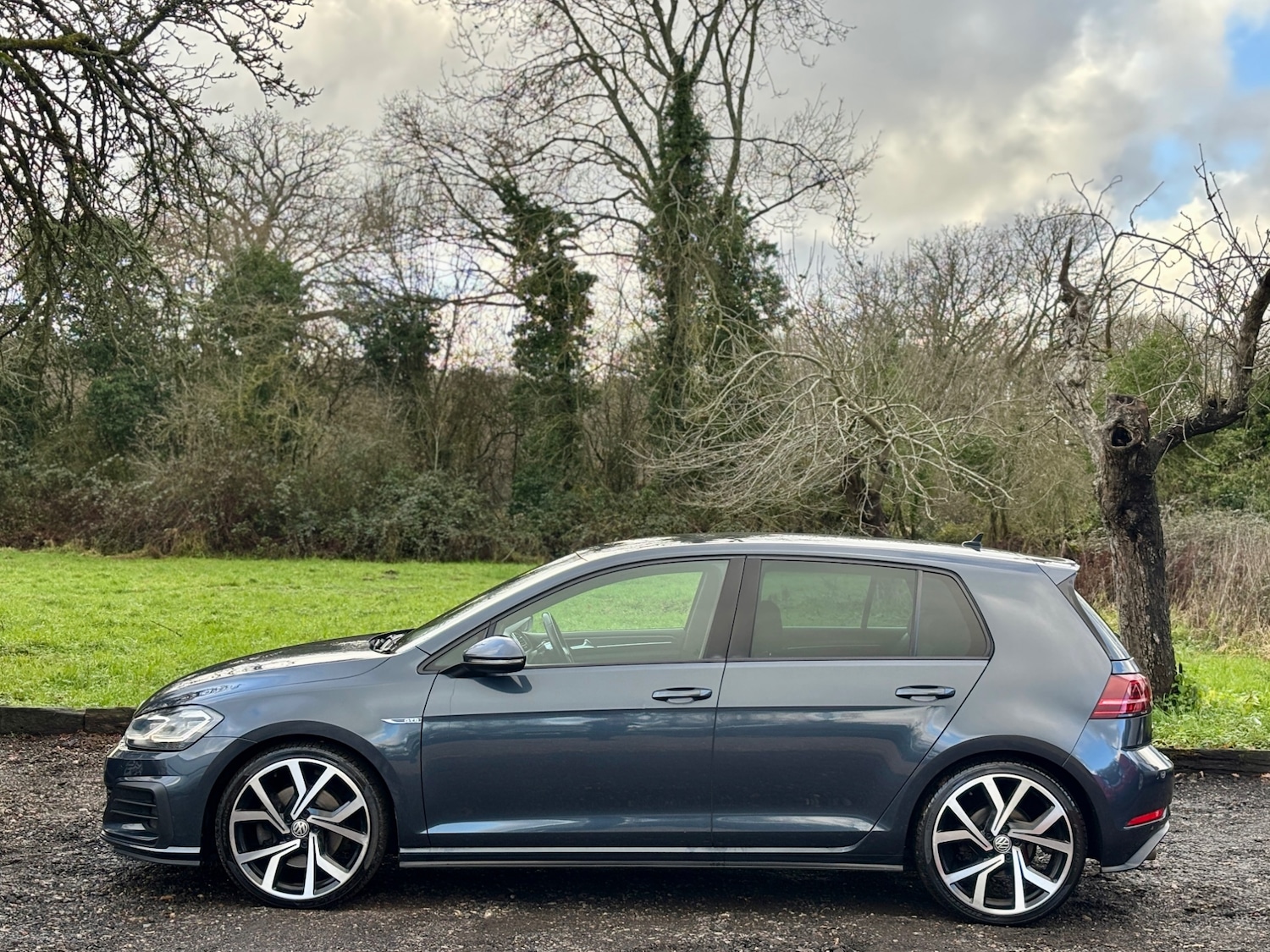Used Volkswagen Golf 2018 for sale - 77224849: Photo 3