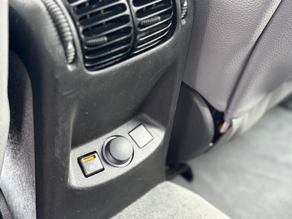 Used Saab 9-5 2004 for sale - 76288670: Photo 15
