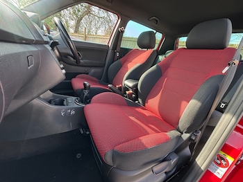 Used Skoda Fabia 2013 for sale - 77662841: Photo