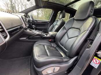 Used Porsche Cayenne 2015 for sale - 73974834: Photo