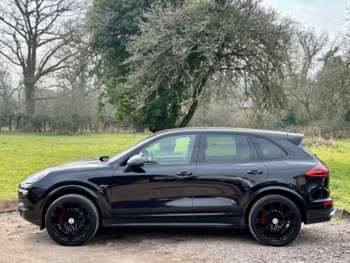 Used Porsche Cayenne 2015 for sale - 73974834: Photo