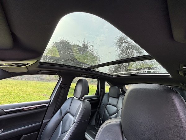 Used Porsche Cayenne 2015 for sale - 73974834: Photo 8