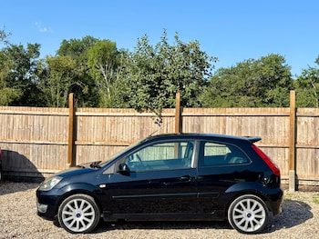 Used Ford Fiesta 2007 for sale - 79511831: Photo